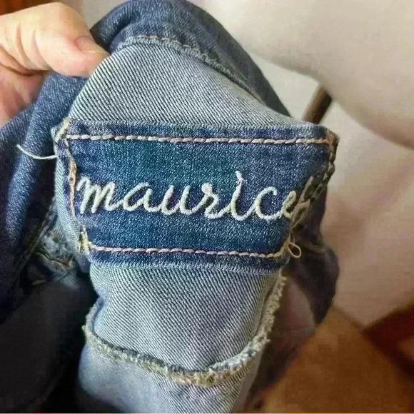 Maurices Denim Jean Jacket Women Small Blue Button Up Cropped Casual Long Sleeve - Picture 6 of 7